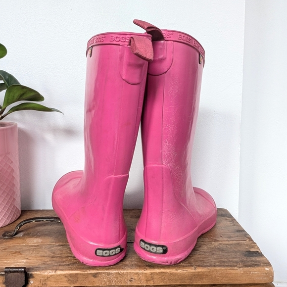 Bogs Kid Pink Rain Boots ~ Size 2 - Picture 4 of 8